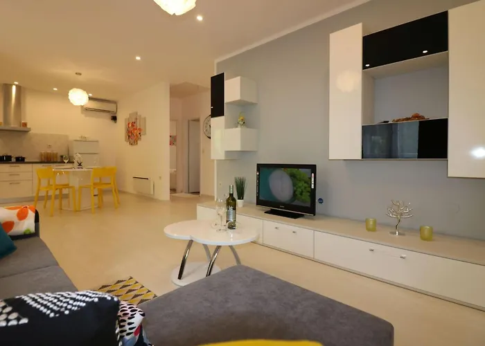 Melisa 5 By Interhome Porec