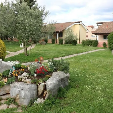 Melisa 5 By Interhome Vikendica *