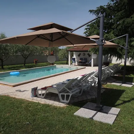 Melisa 5 By Interhome Casa vacanze Porec